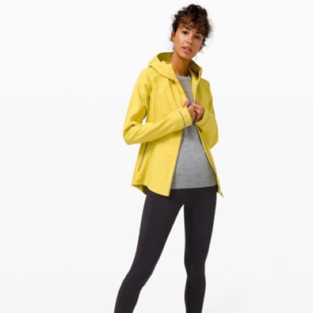 COPY - Lululemon cross chill jacket